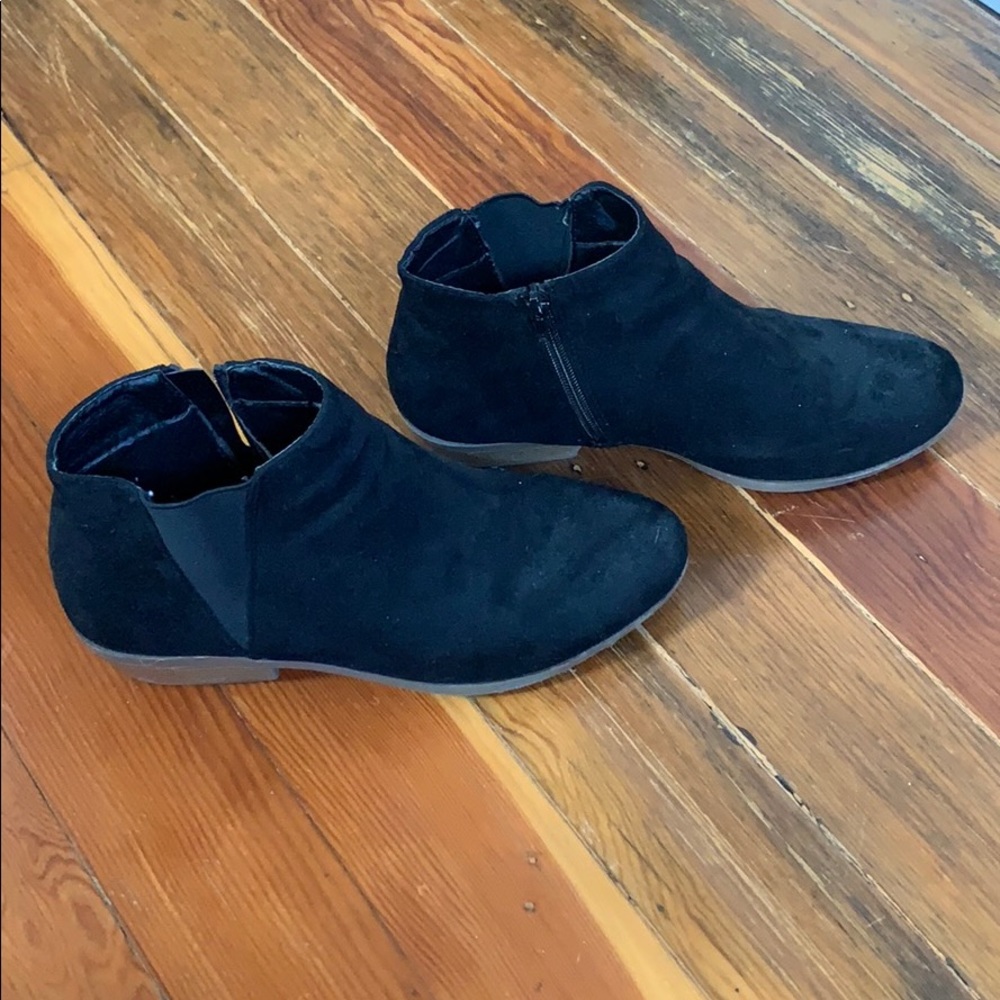 Black booties